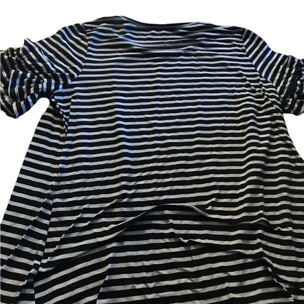 West Loop size XL blk and white striped top ruffle accents